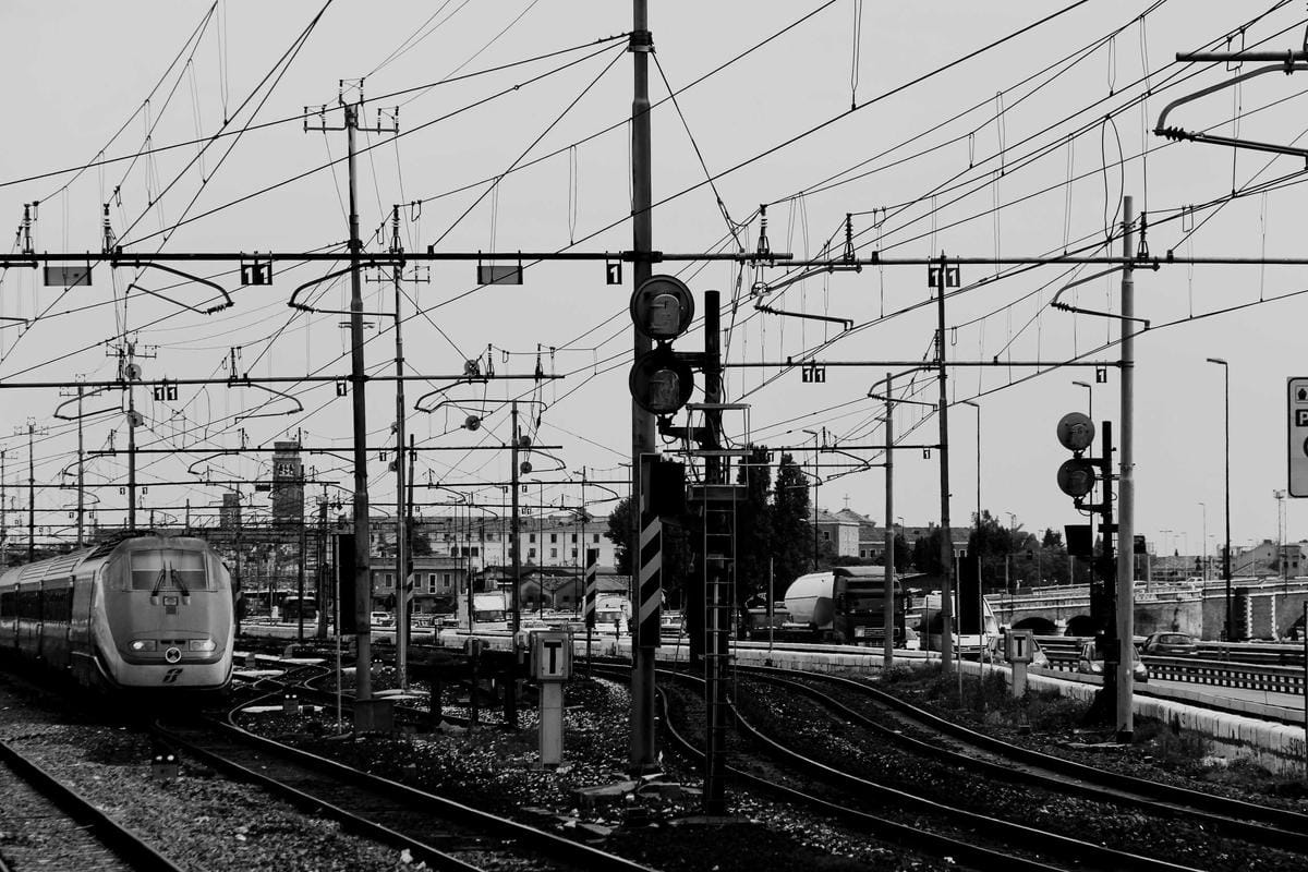 Algoritmenes diktatur: Kampen om den digitale offentligheten og ytringsfrihetens erosjon